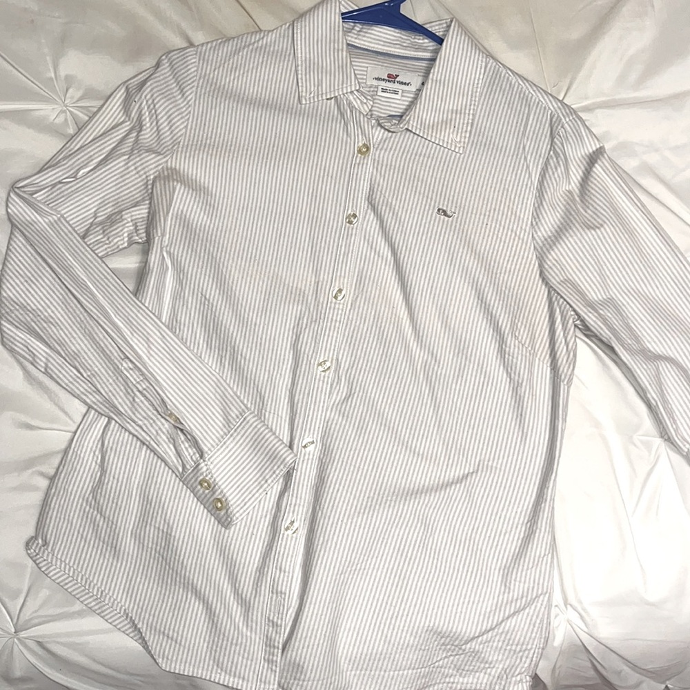 Vineyard Vines Button Down Shirt!